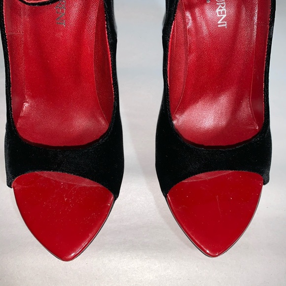 RARE! SAINT LAURENT size 38 black velvet WEDGES - Picture 8 of 10